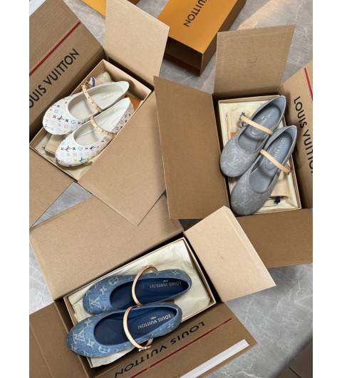 루이비통 1ADIBC 로미 플랫 발레리나 3컬러 35~40