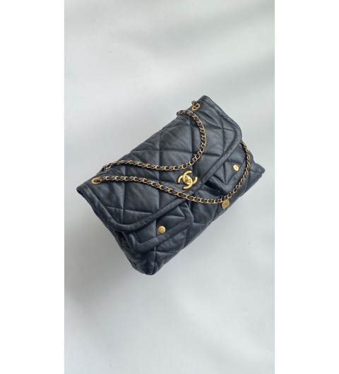 샤넬 25FW 25K 맥시 플랩백 CC로고 체인 투포켓 숄더백 블랙 골드 AS5727 27x45x10cm #티무역