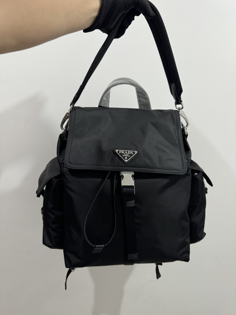 프라다 익스플로어 나일론 2VZ118 2DW3 F0002 V OOO 38x37x20cm #vvip공장