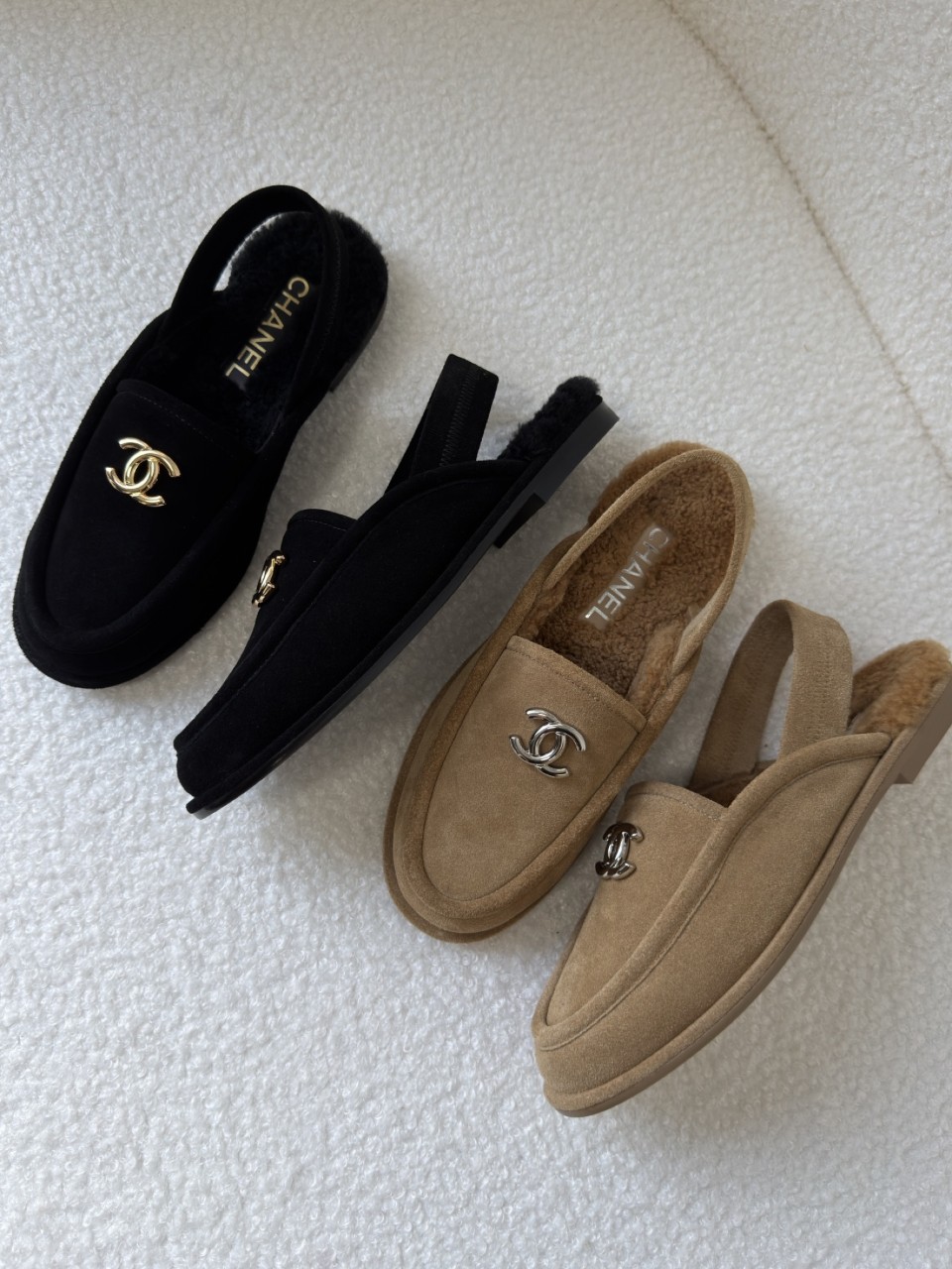 샤넬 25FW CC로고 스웨이드 시어링 슬링백 뮬 2컬러 G46601 35~40