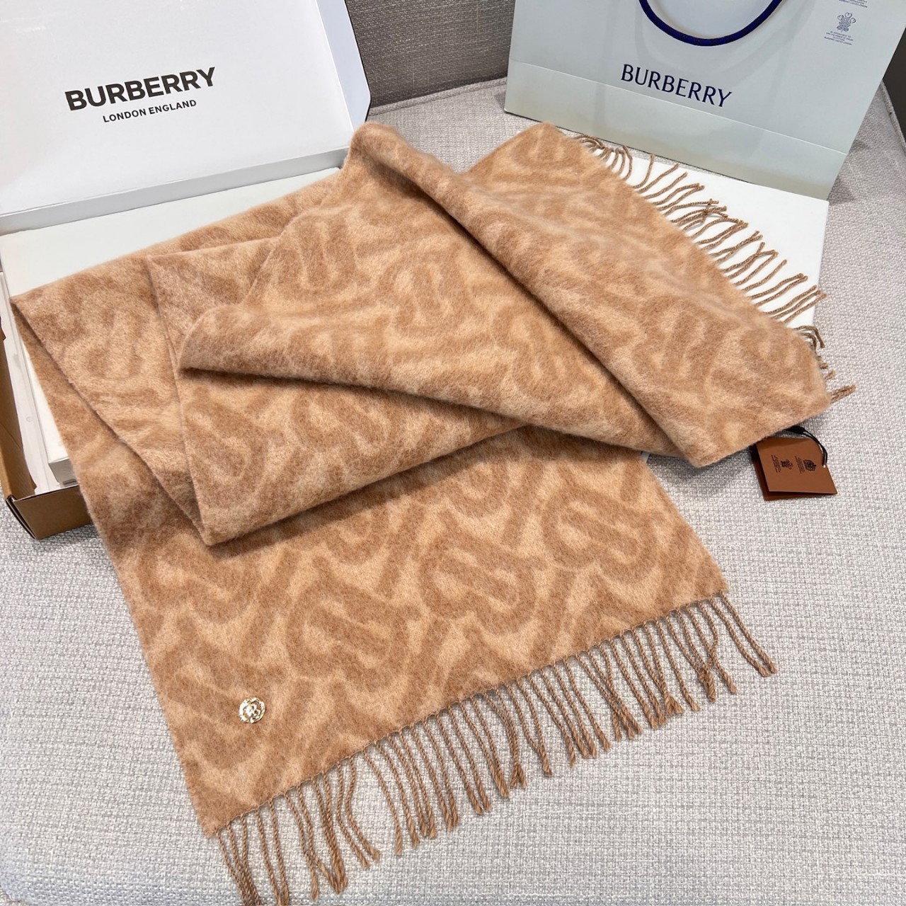 버버리 BURBERRY 리버시블 체크 모노그램 캐시미어 울 혼방 205x47cm 캐시미어 47% + 코튼 울 23%