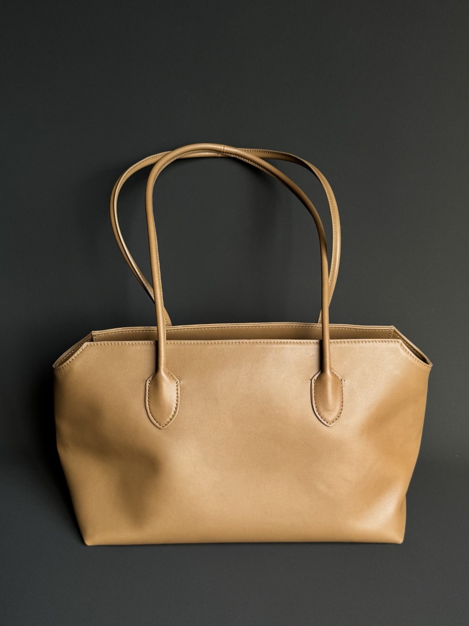 더로우The Row 테라스 백(Terrasse Bag) 30x20x18cm