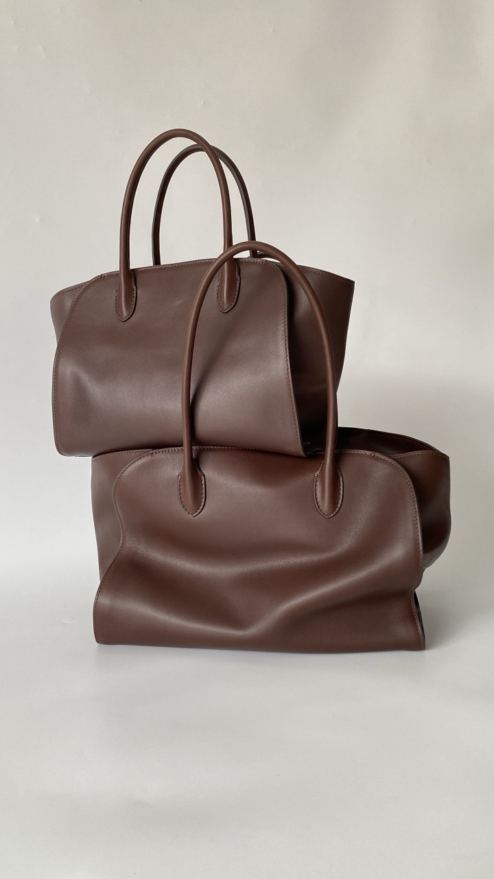 더로우 Marlo 12 레더 토트백 30x26x13cm