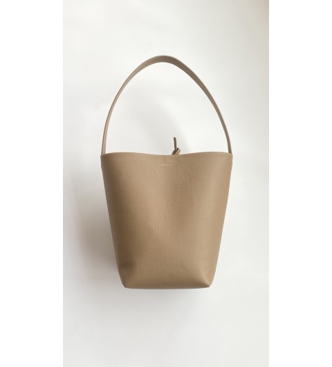 더로우 NS 파크백 가죽 레더 토트백 미디엄 27x33x15cm