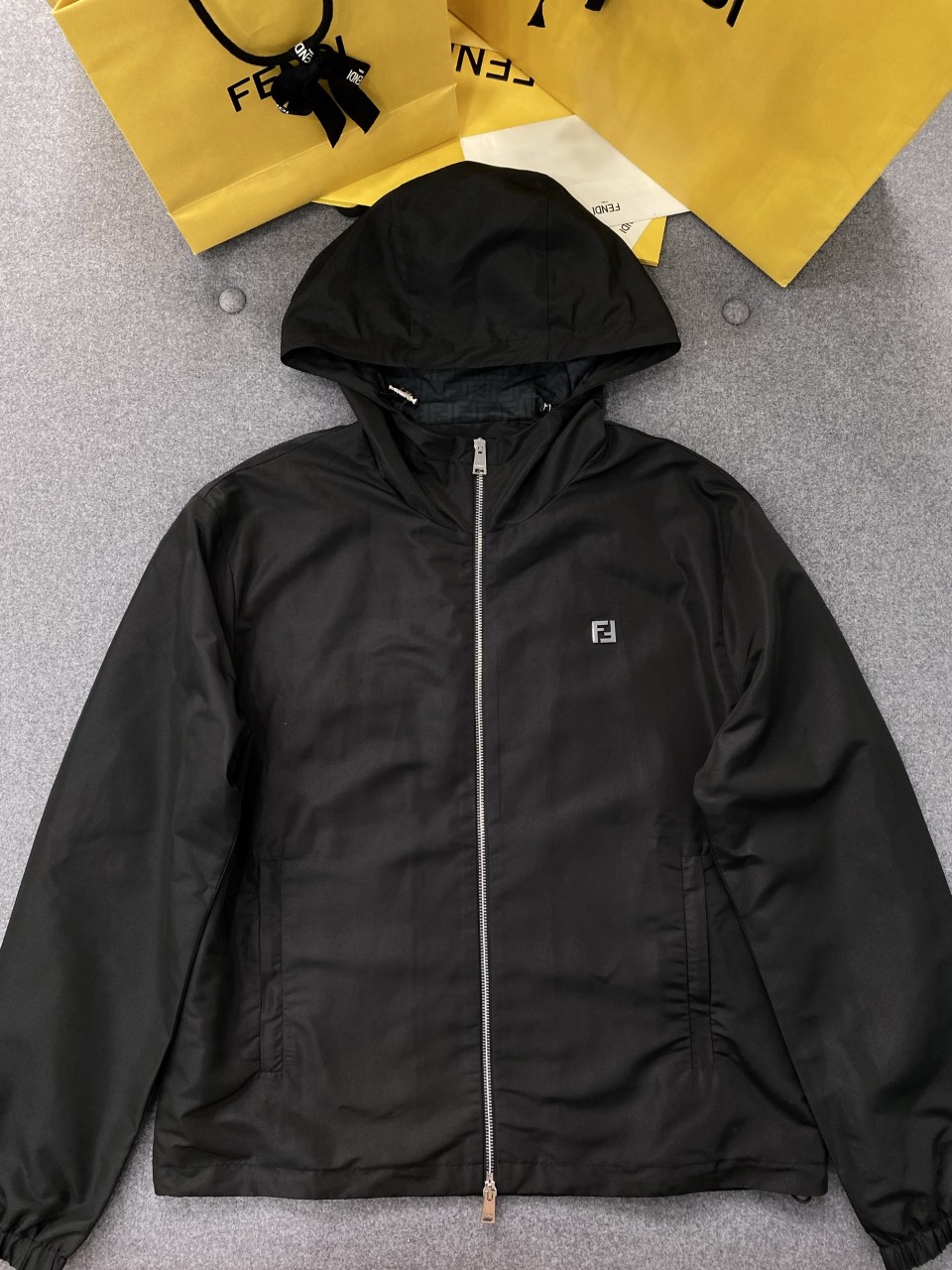 펜디 FF 로고 메탈 테크니컬 패브릭 블루종 자켓 46 48 50 52