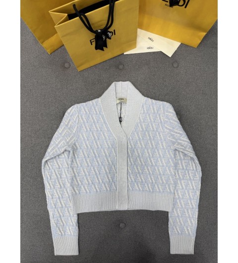 25SS 펜디 여성 플로트 FF 가디건 + 스커트 파우더블루 FZE504ATPLF1R0P 38 40 42