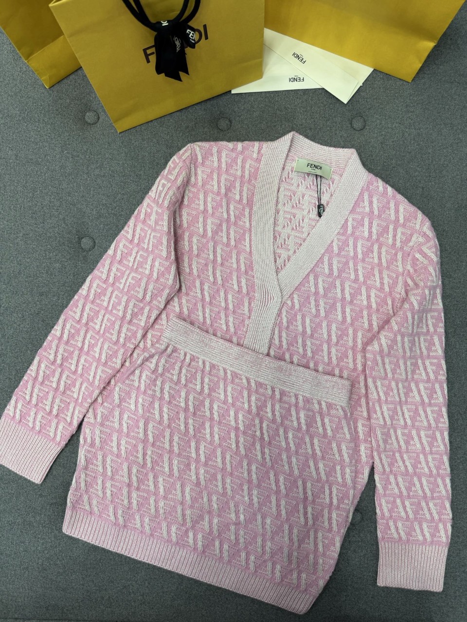 [FENDI] 펜디 캐시미어 울 카디건 가디건 + 스커트  FZE518ATPLF1 SA6 38 40 42