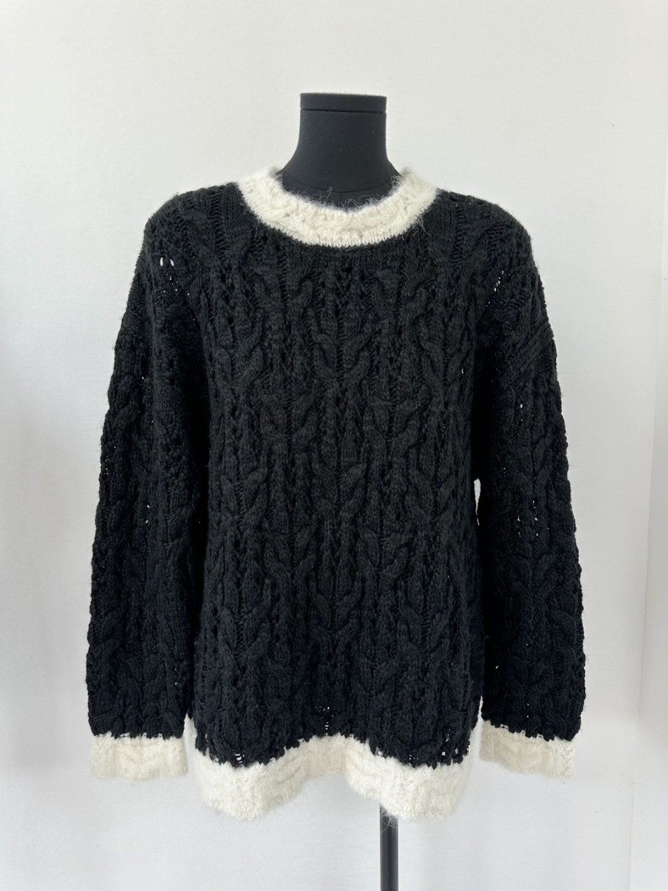 샤넬 풀오버 버진 울 블랙, 에크루 P80149 K11645 U3587 36 38 40 #타지아