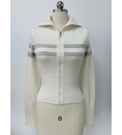 디올 DiorAlps 모크넥 가디건 에크루 버진 울 캐시미어 블렌드 니트 & 골드 톤 Dior Star 모티브 544G60G1340_X1998 36 38 40 #타지아