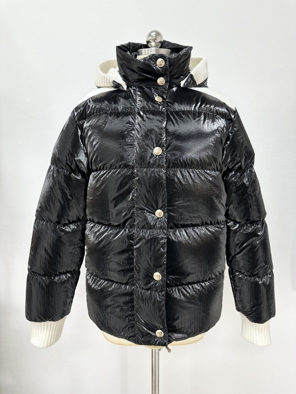 샤넬 푸퍼 코트 믹스드 파이버 화이트 블랙 여성 P79645 36 38 40 #타지아