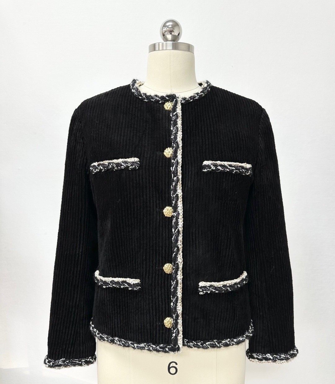 샤넬 2025/26 가을-겨울 재킷 자켓 코듀로이 블랙, 골드 & 화이트 36 38 40 #타지아