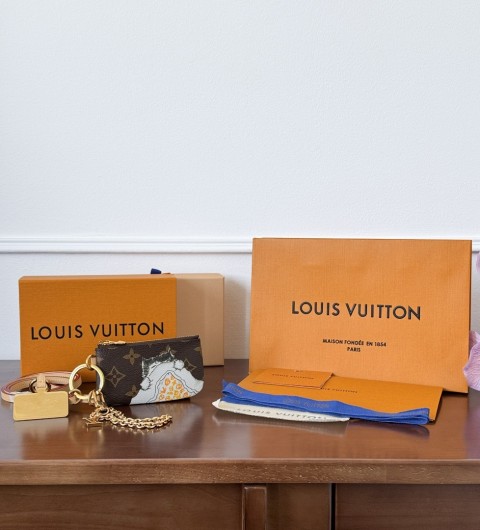 루이비통 LOUIS VUITTON 폰홀더 M25919 6.5*1*12cm